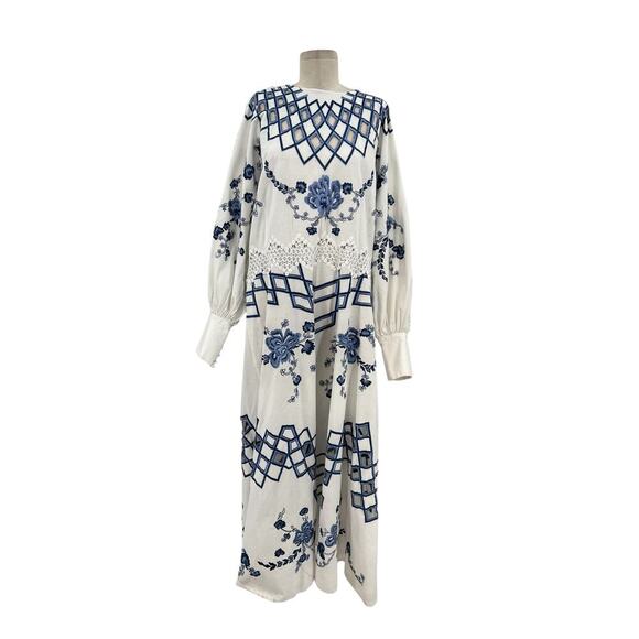 ASOS Curve White and Blue Maxi Dress - Picture 2 of 16